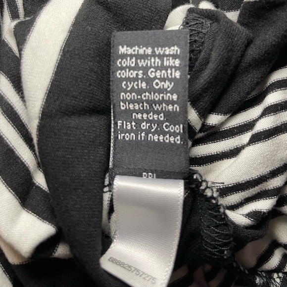 Striped Skirt - Picture 6 of 7